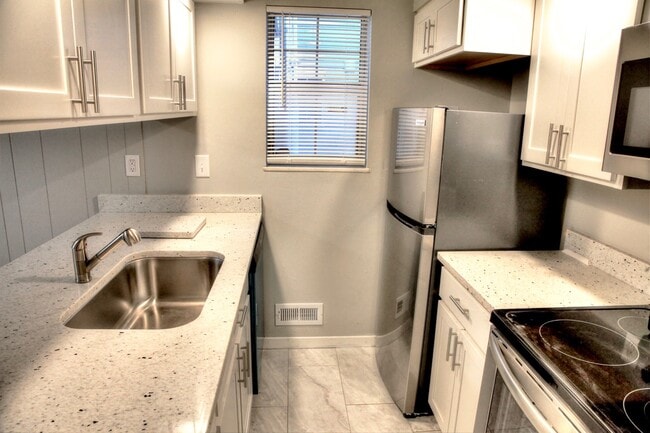 316 E 17th Ave, Unit 316 E 17th Ave. in Columbus, OH - Building Photo - Building Photo