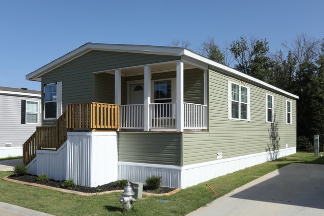 Countryside Village of Atlanta in Lawrenceville, GA - Building Photo - Building Photo