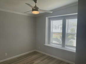 4136 74th Pl N in Riviera Beach, FL - Building Photo - Building Photo