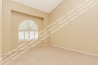 10951 E Soaptree Pl in Tucson, AZ - Foto de edificio - Building Photo