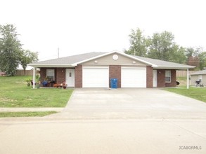 100 Rylee Cir in Holts Summit, MO - Building Photo - Building Photo