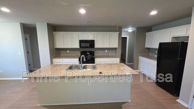 14701 N 46th W Ave in Skiatook, OK - Building Photo - Building Photo