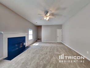 3885 Riverview Bend in Ellenwood, GA - Building Photo - Building Photo