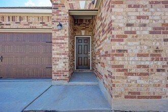1636 River Plateau Dr in Leander, TX - Building Photo - Building Photo