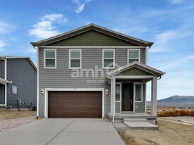 1232 W Mahogany St in Saratoga Springs, UT - Building Photo