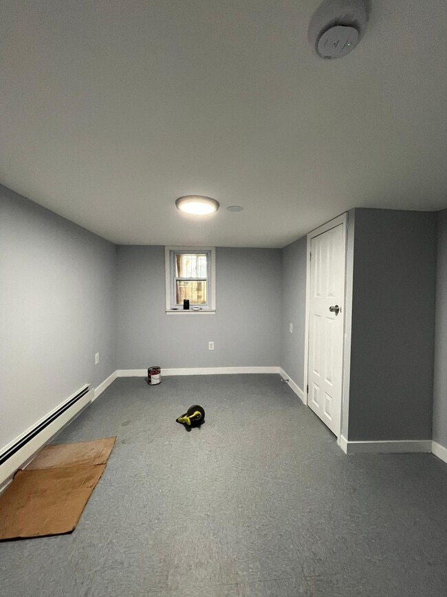 9 Saint Pauls Ave, Unit B2 in Jersey City, NJ - Building Photo - Building Photo