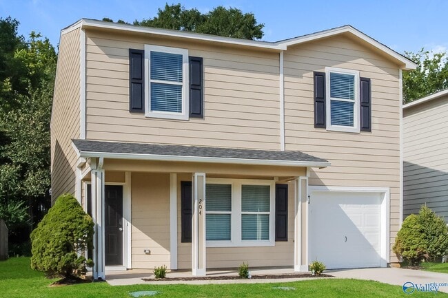 204 Farmington Dr in Harvest, AL - Building Photo - Building Photo