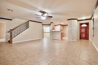 3503 Barkers Crossing Ave in Houston, TX - Building Photo - Building Photo