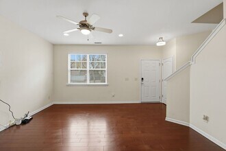 409 Walsenburg Dr in Durham, NC - Building Photo - Building Photo