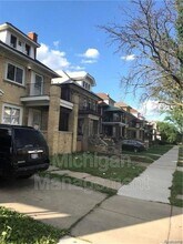 2494 Hazelwood St in Detroit, MI - Building Photo - Building Photo