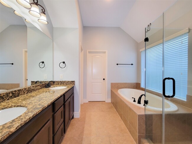 106 Colina Vista Way