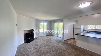801 3rd Ave in Oregon City, OR - Building Photo - Building Photo
