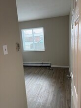 7571 Hazelcrest Dr in Hazelwood, MO - Building Photo - Building Photo