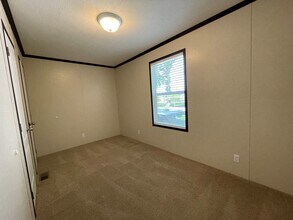 104 Sheppard Ave in Flushing, MI - Building Photo - Building Photo