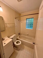 1006 S Columbia St in Chapel Hill, NC - Building Photo - Building Photo