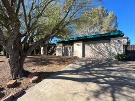 851 Catalina Dr in Sierra Vista, AZ - Building Photo