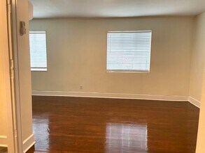 400 S Ashland Ave, Unit #6 in Lexington, KY - Foto de edificio - Building Photo