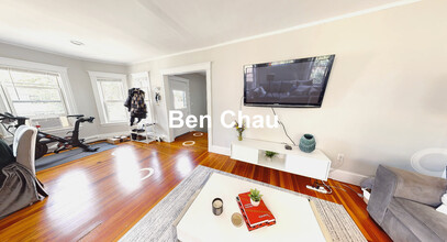 8 Chapman Pl, Unit 2 in Cambridge, MA - Building Photo - Building Photo