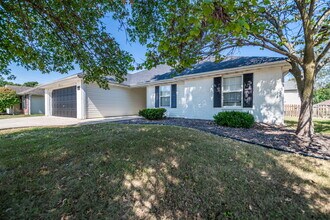 709 Campusview Dr in Columbia, MO - Building Photo - Building Photo