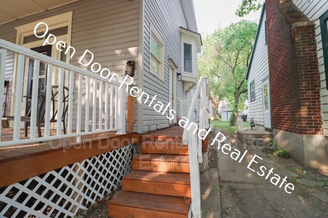 3203 Fairfield Ave photo'