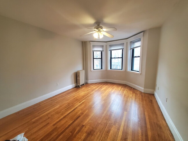 property at 2 Ayr Rd
