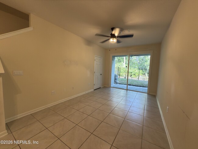 82 Whispering Brk Dr in St. Augustine, FL - Building Photo - Building Photo