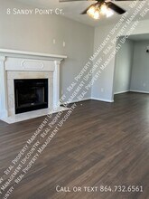 8 Sandy Point Ct in Simpsonville, SC - Building Photo - Building Photo