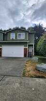 20705 Circle Bluff Dr in Arlington, WA - Building Photo