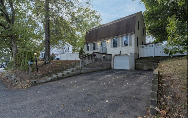 577 Winter St in Framingham, MA - Foto de edificio - Building Photo