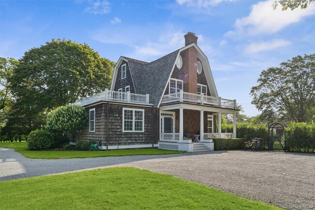 property at 109 Quogue St