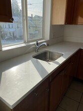 83 Norwood St in Everett, MA - Foto de edificio - Building Photo