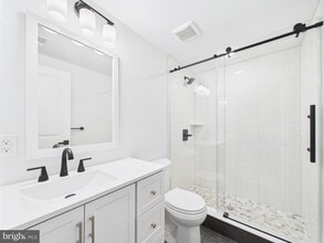 1326 S Gross St in Philadelphia, PA - Building Photo - Building Photo