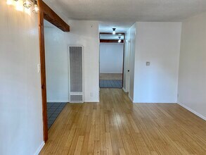 20 20th Ave, Unit A in Los Angeles, CA - Building Photo - Building Photo