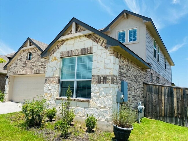 13809 Mcarthur Dr in Manor, TX - Building Photo - Building Photo