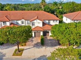 9719 Darlington Pl in Cooper City, FL - Building Photo