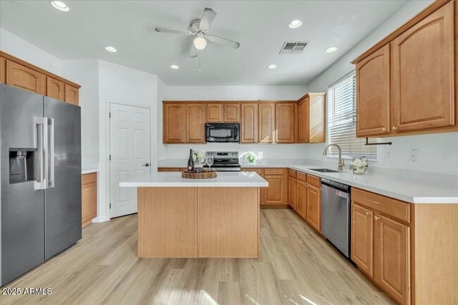 9021 W Villa Maria Dr in Peoria, AZ - Building Photo - Building Photo