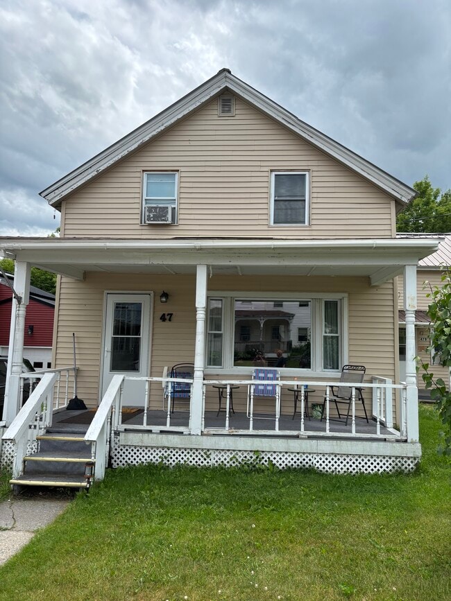47 Bouck St in Saranac, NY - Building Photo - Building Photo