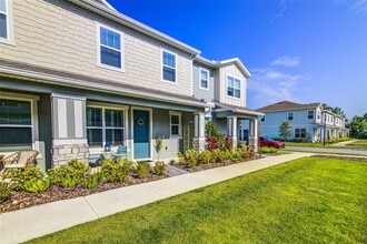 625 Dogfish Ln in Debary, FL - Building Photo - Building Photo