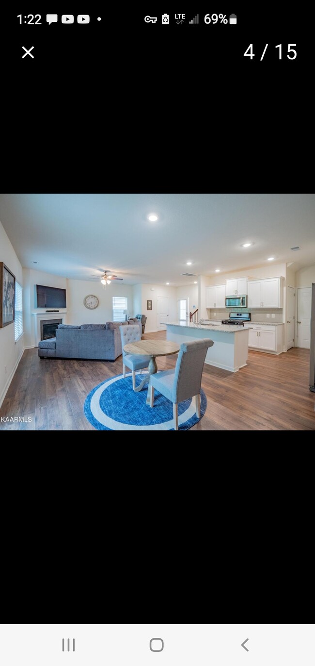 210 Centennial Vlg Dr in Oak Ridge, TN - Building Photo - Building Photo