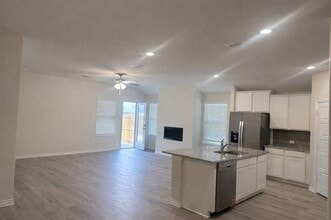 1323 Taggart St in Royse City, TX - Building Photo - Building Photo