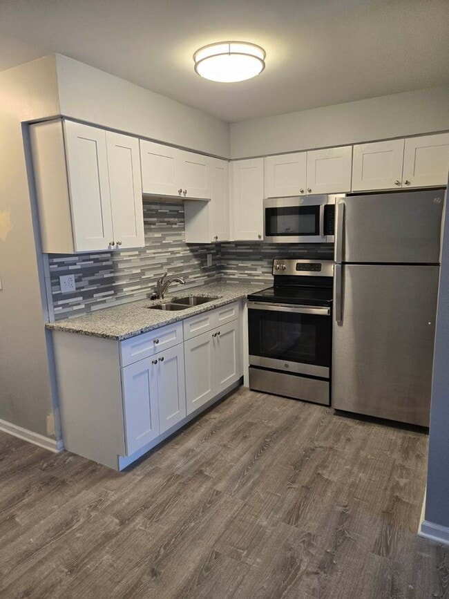 property at 1014 Bratton Ave