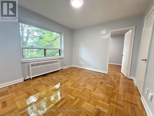 property at 2770-2770 Yonge St