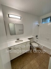 2695 N Canal St in Orange, CA - Building Photo - Building Photo