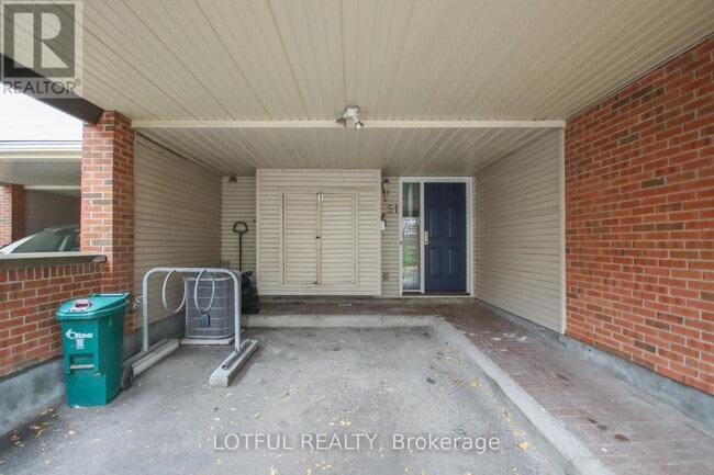 110 Havelock St in Ottawa, ON - Building Photo - Building Photo