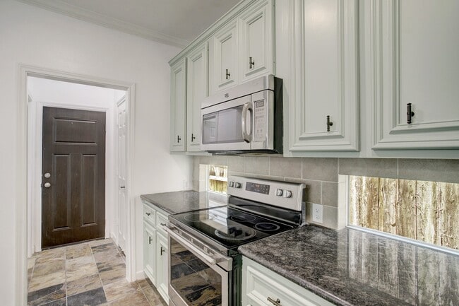 property at 1510 Rosalie St