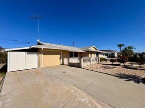 29820 Thornhill Dr in Menifee, CA - Building Photo - Building Photo