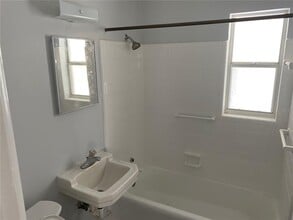 410 Orange Ave in Sanford, FL - Building Photo - Building Photo