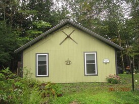 68 Chickenboro Rd in Thornton, NH - Building Photo