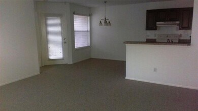 2584 Grassy Point Dr in Lake Mary, FL - Building Photo - Building Photo