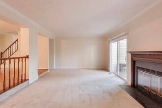 4560 Kingscup Ct in Ellicott City, MD - Building Photo - Building Photo